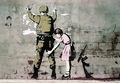 Banksy Poster Soldat und Mädchen