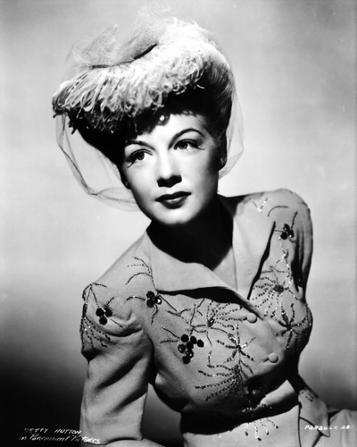 Betty Hutton - Mit Hut