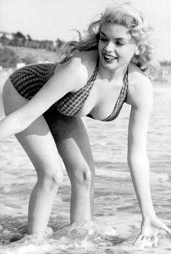 Jayne Mansfield - im Wasser
